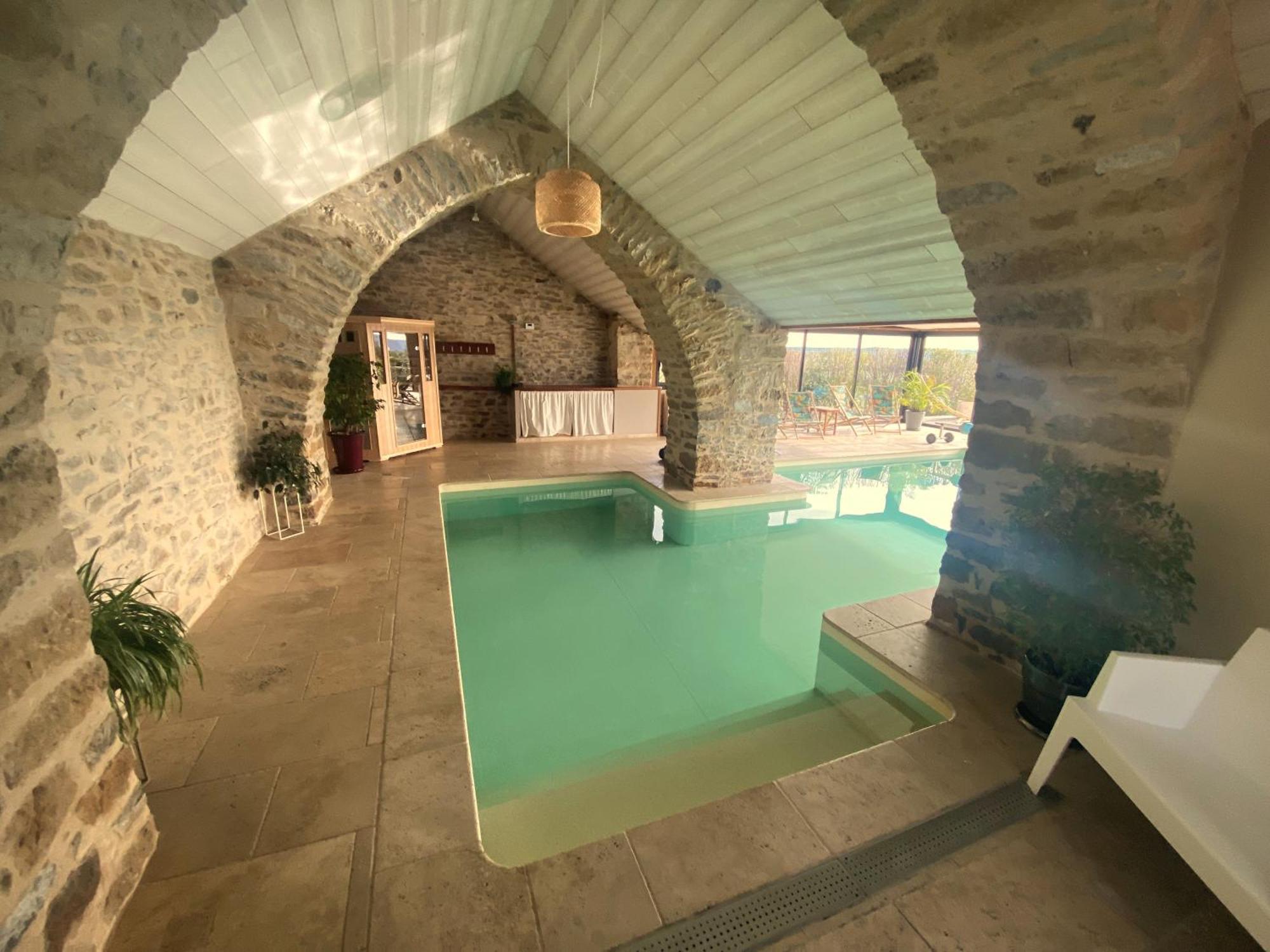 Les Caselles, Gite Et Maison D'Hotes Saint-Beauzely Dış mekan fotoğraf