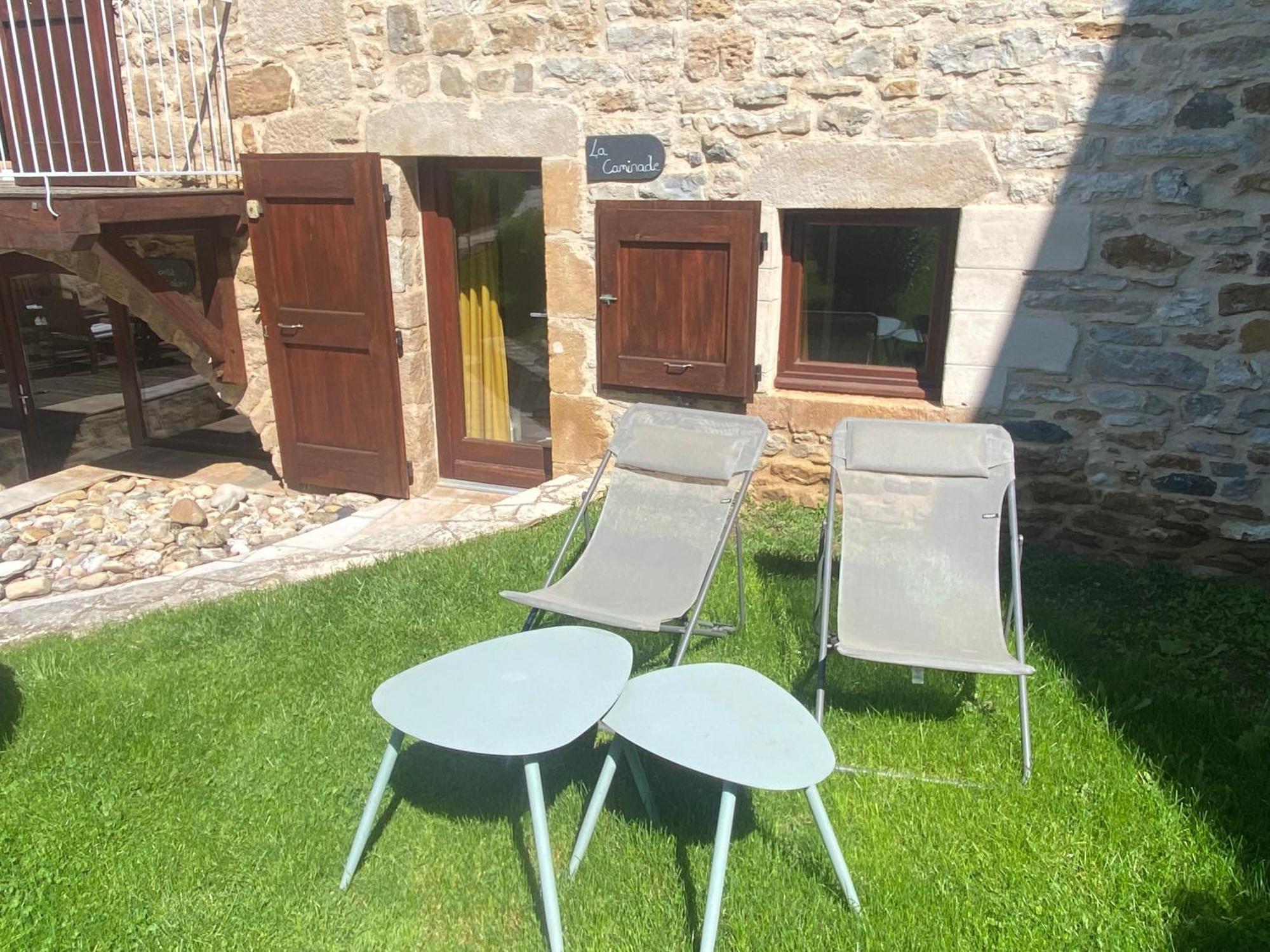 Les Caselles, Gite Et Maison D'Hotes Saint-Beauzely Dış mekan fotoğraf