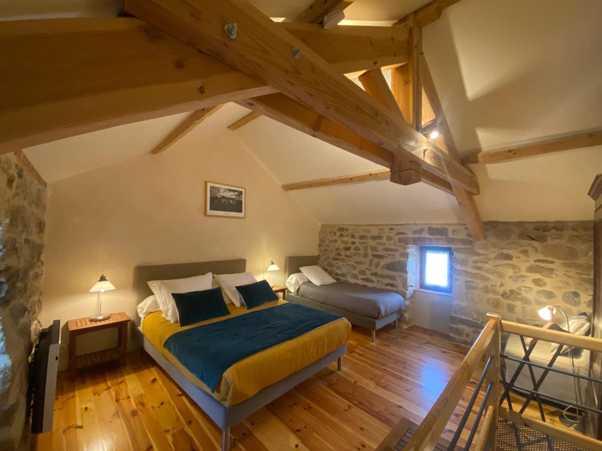Les Caselles, Gite Et Maison D'Hotes Saint-Beauzely Dış mekan fotoğraf
