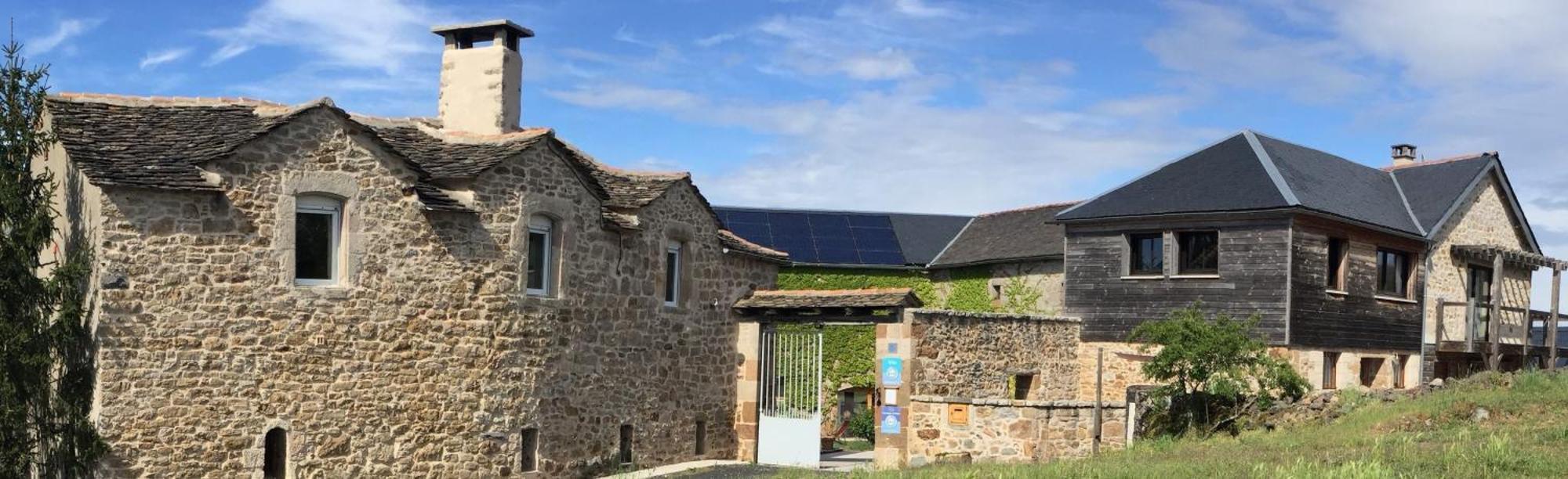 Les Caselles, Gite Et Maison D'Hotes Saint-Beauzely Dış mekan fotoğraf